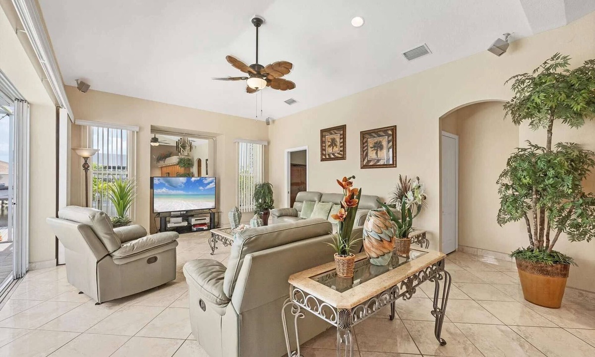 South Gulf Cove House | AA15432 South Gulf Cove 4