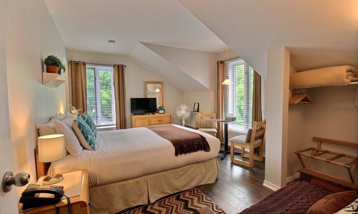 North Hatley Bed & Breakfast | Auberge la Chocolatière