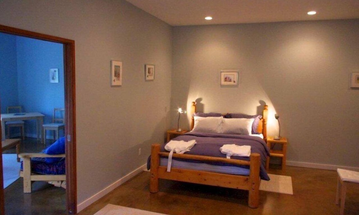 Osoyoos Bed & Breakfast | Baergnaescht Bed & Breakfast