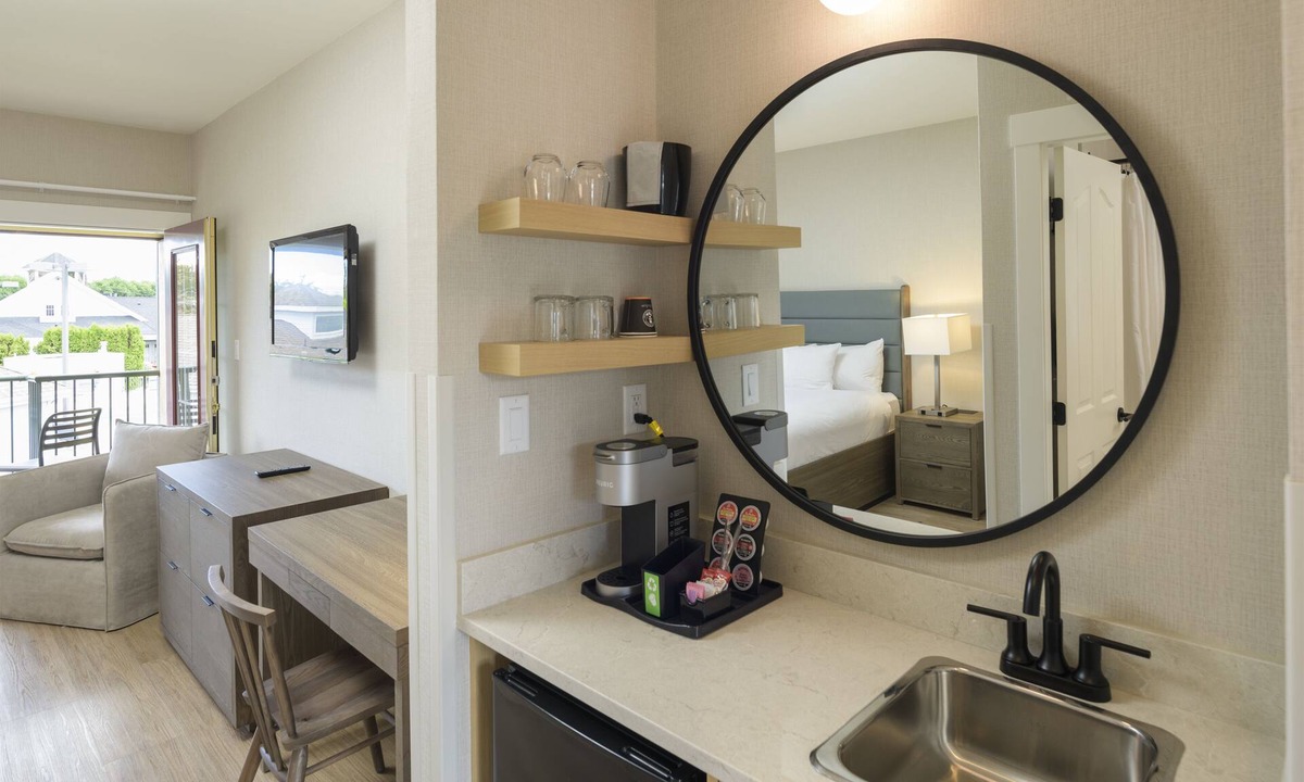 Okanagan-Similkameen Hotel | Balcomo, a Ramada by Wyndham