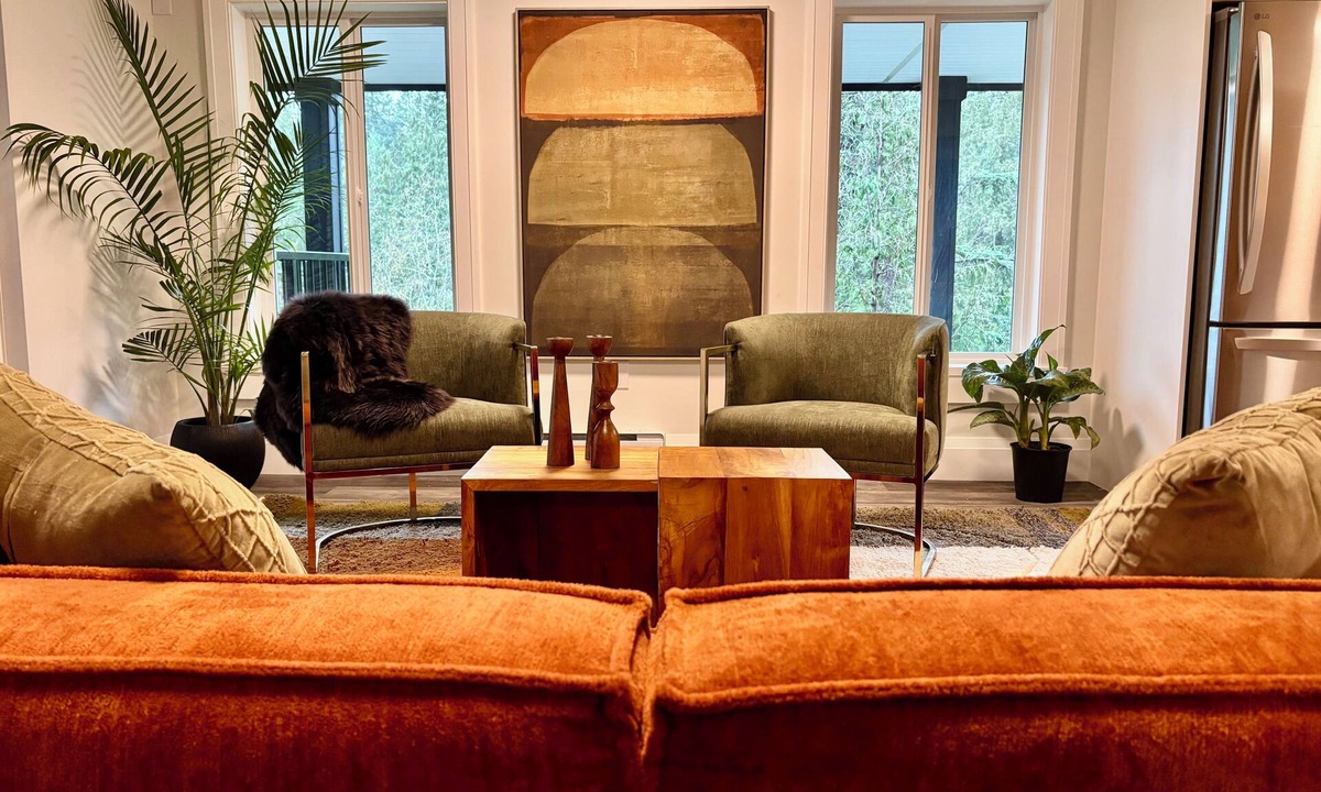 Bowen Island Apartment | Baxter’s Place on Bowen Island