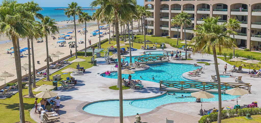 Puerto Penasco Condo | Beachfront Upper Floor Luxury Condo - Sonoran Spa E403 2 BR 2 BA Next to the Pool, High Speed Wi-Fi