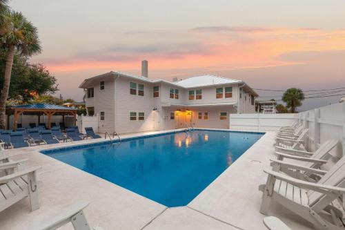 Savannah Beach House | Beachside Villa Collection - 6 Bedroom