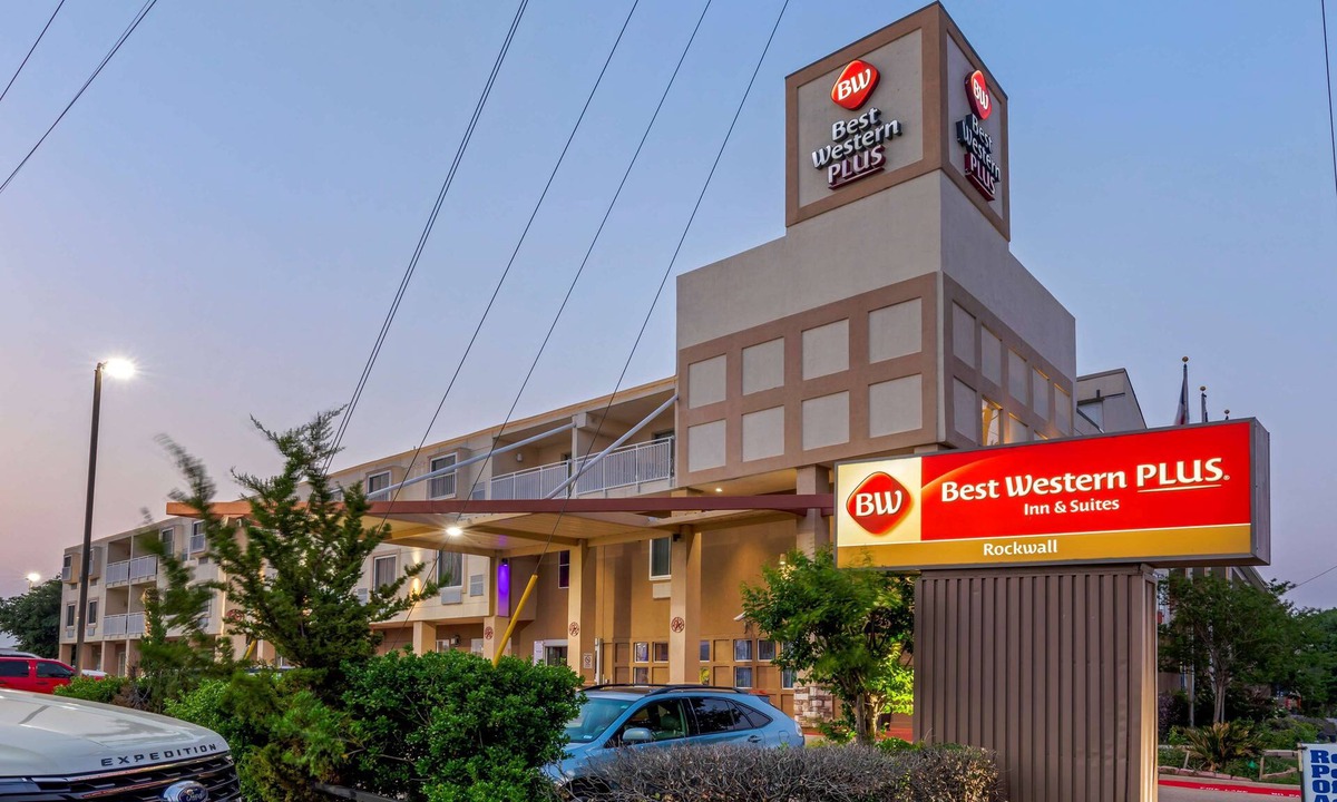 Rockwall Hotel | Best Western Plus Rockwall Inn & Suites