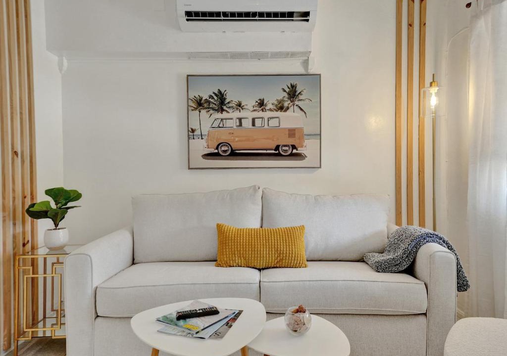 Victoria Park Villa | Bimini House