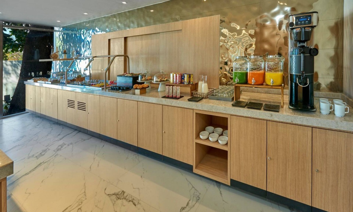 Providencia Hotel | Bright & Modern Hotel Room in Guadalajara – Perfect Central Location
