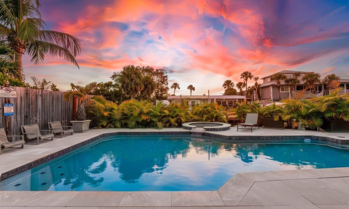 Siesta Key Village House | Canal home short walk to Beach & Village, Heated Pool-Jacuzzi, Private courtyard