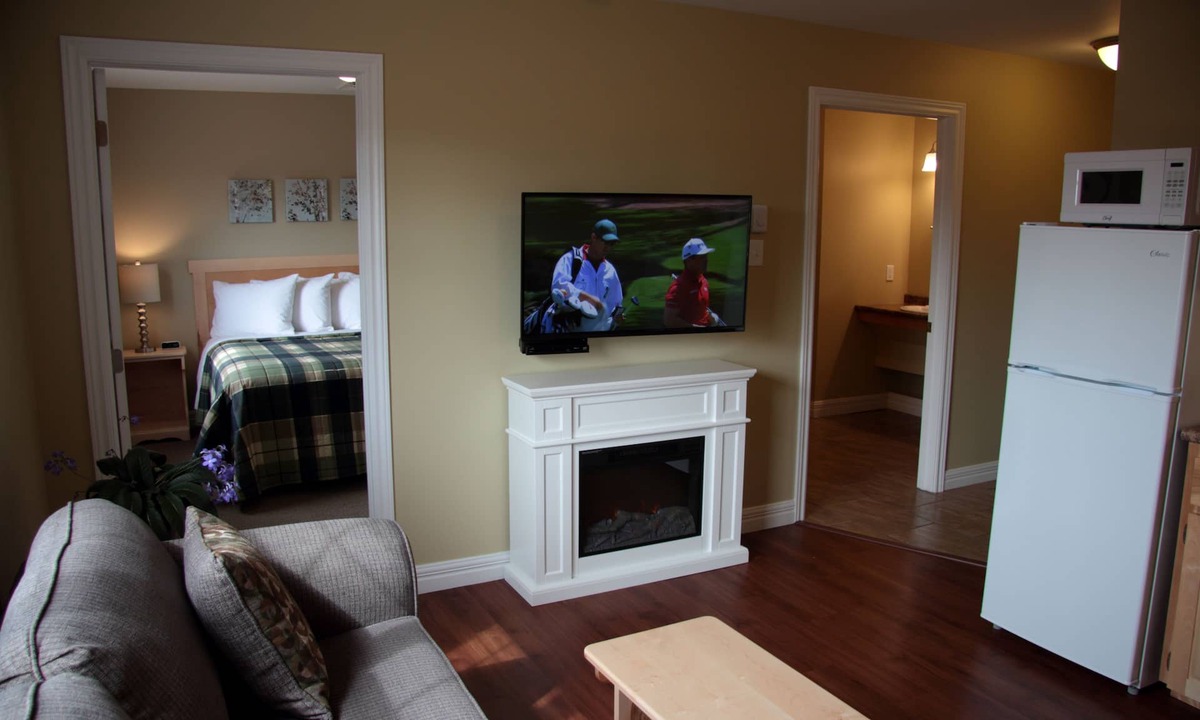 Bridgetown Cottage | Carleton Inn and Cottages