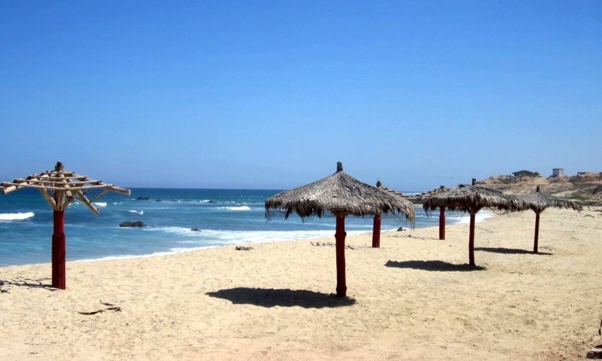 Los Frailes House | CASA PEZZ, Unique Palapa House on the East Cape, Baja California Sur, Mexico