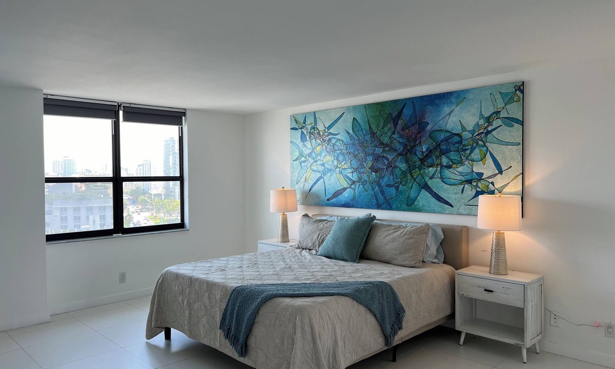 City Center Apartment | Chic 1-bedroom apartment in awesome Miami Beach with AC, WiFi