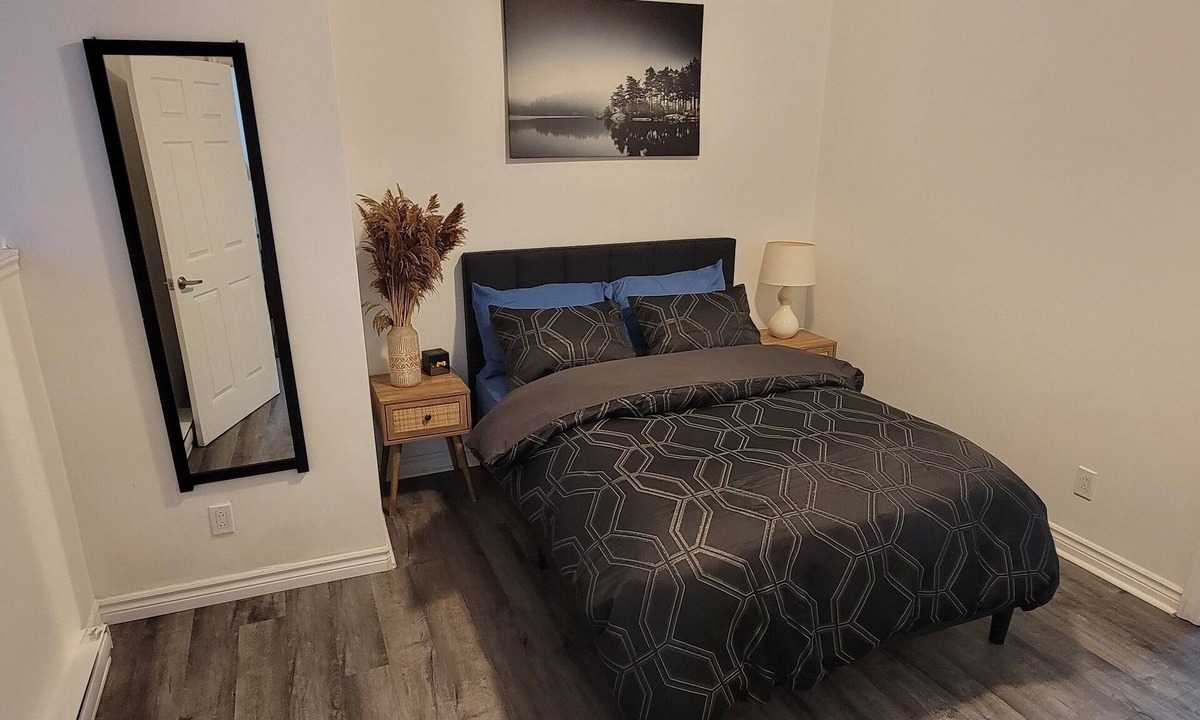 Westmount Apartment | Comfortable condo in Montreal - Close to Downtown