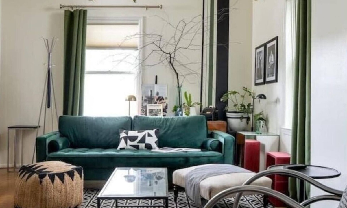 East Side House | Cozy 2-bedroom in Quaint Cabbagetown - close to beltline and stadium