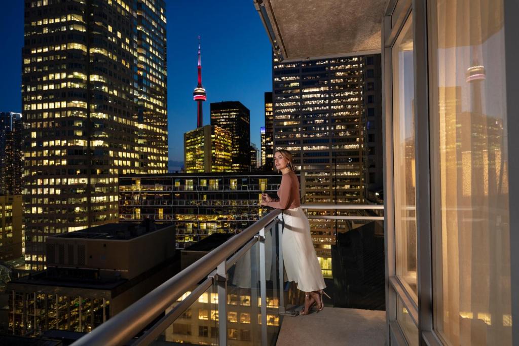 St. Lawrence Hotel | Executive Hotel Cosmopolitan Toronto