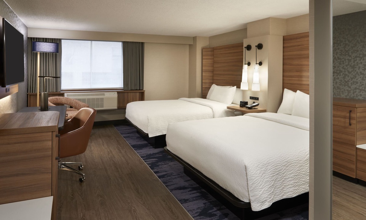 Fallsview Hotel | Fairfield by Marriott Niagara Falls, Canada