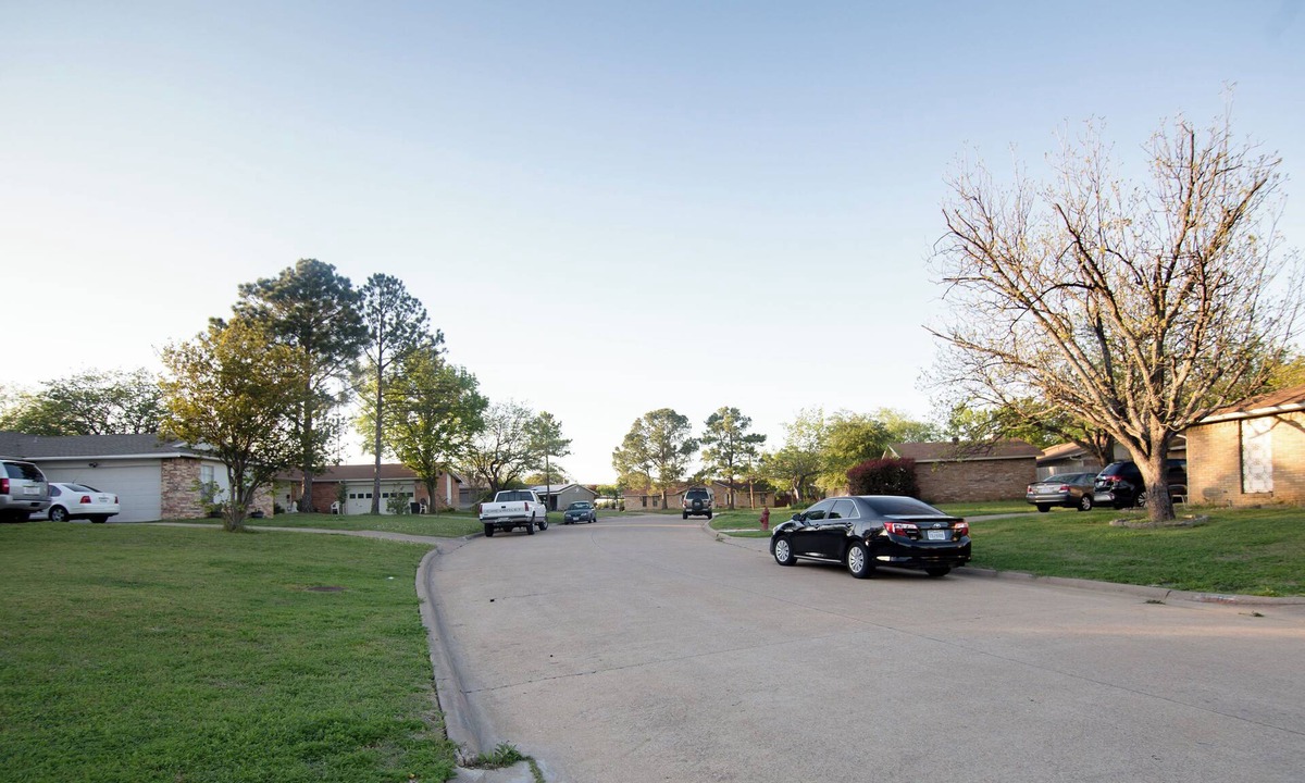 Grand Prairie House | Full Family Stay Near At&t, Ballpark, 6 Flags & Airport