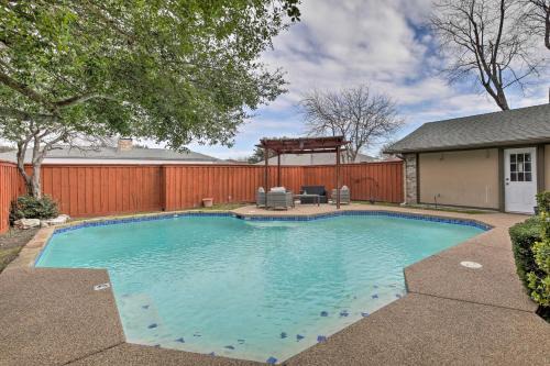 Richardson House | Game Room & Private Pool: Richardson Retreat