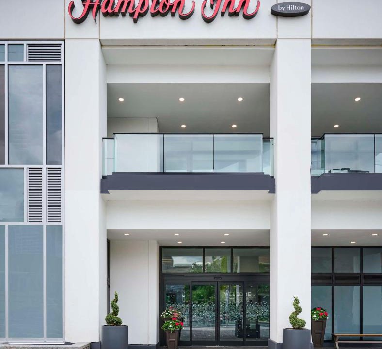 Strathcona Hotel | Hampton Inn By Hilton Hamilton