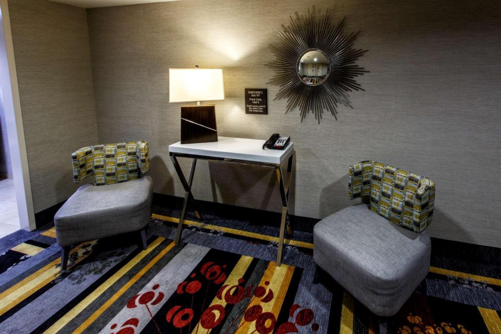 Bloomfield Hotel | Hampton Inn & Suites Staten Island