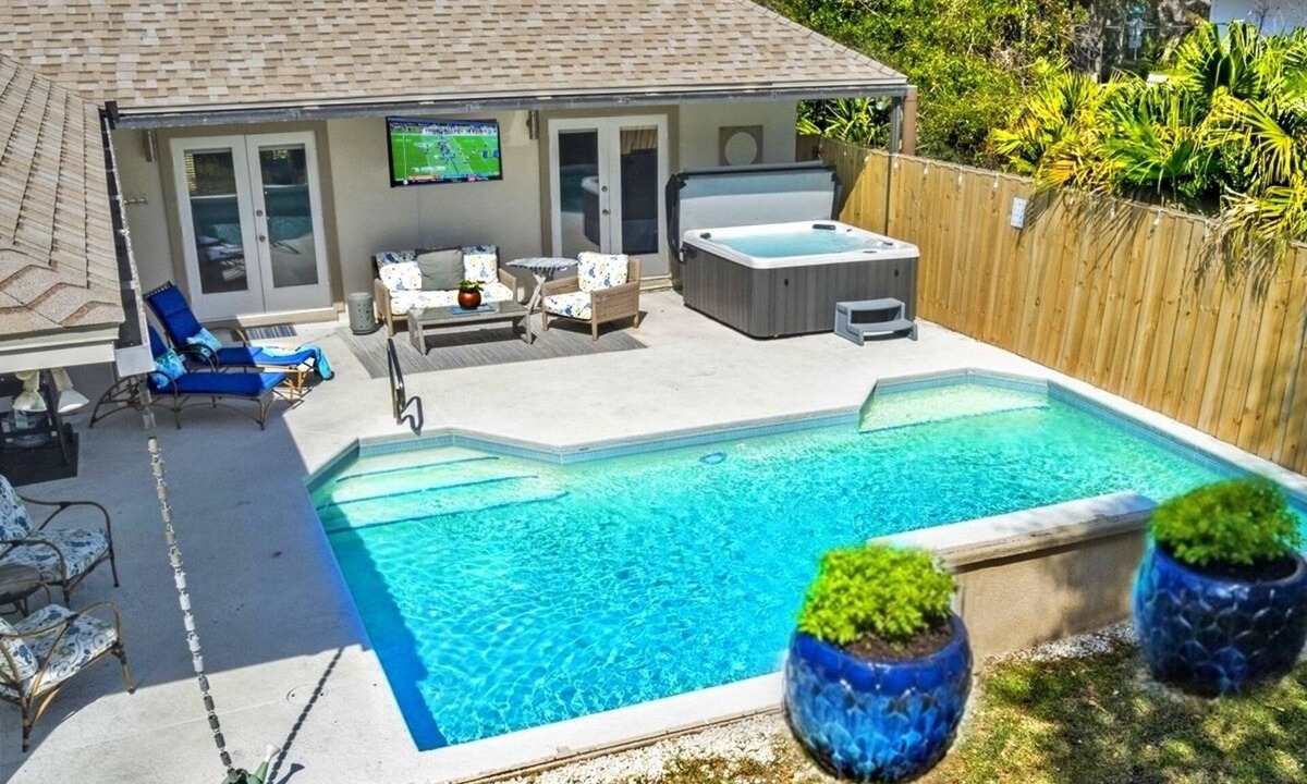 Vilano Beach House | Heated Pool-Hot Tub-Pet Friendly-Steps to Beach