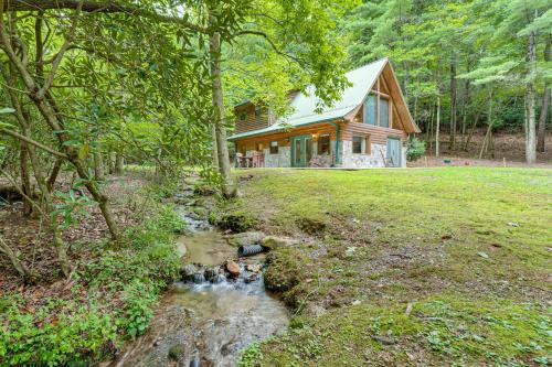 Indian Rock Springs House | Hike, Fish & More: Cozy Cabin w/Patio in Murphy!