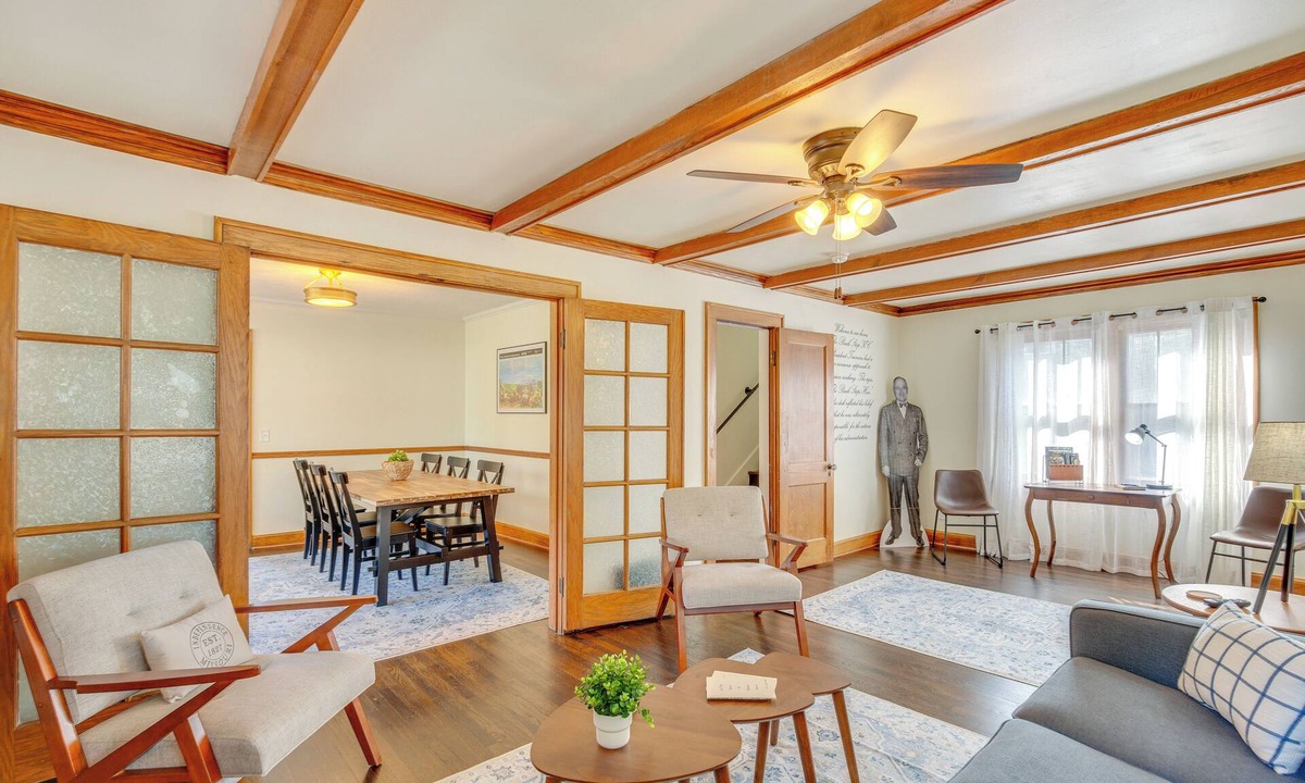 Independence House | Historic Independence Sq, Walkable 4BR/2BA Home
