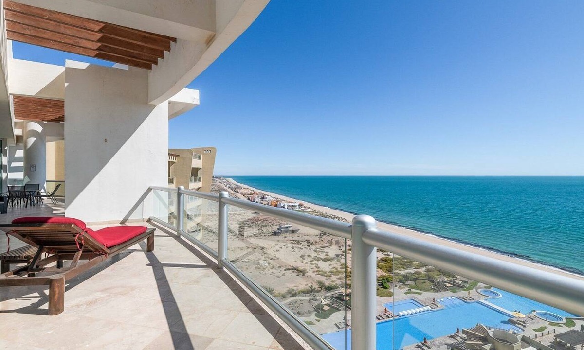 Puerto Penasco Condo | Incredible and Spacious Penthouse with Ocean View