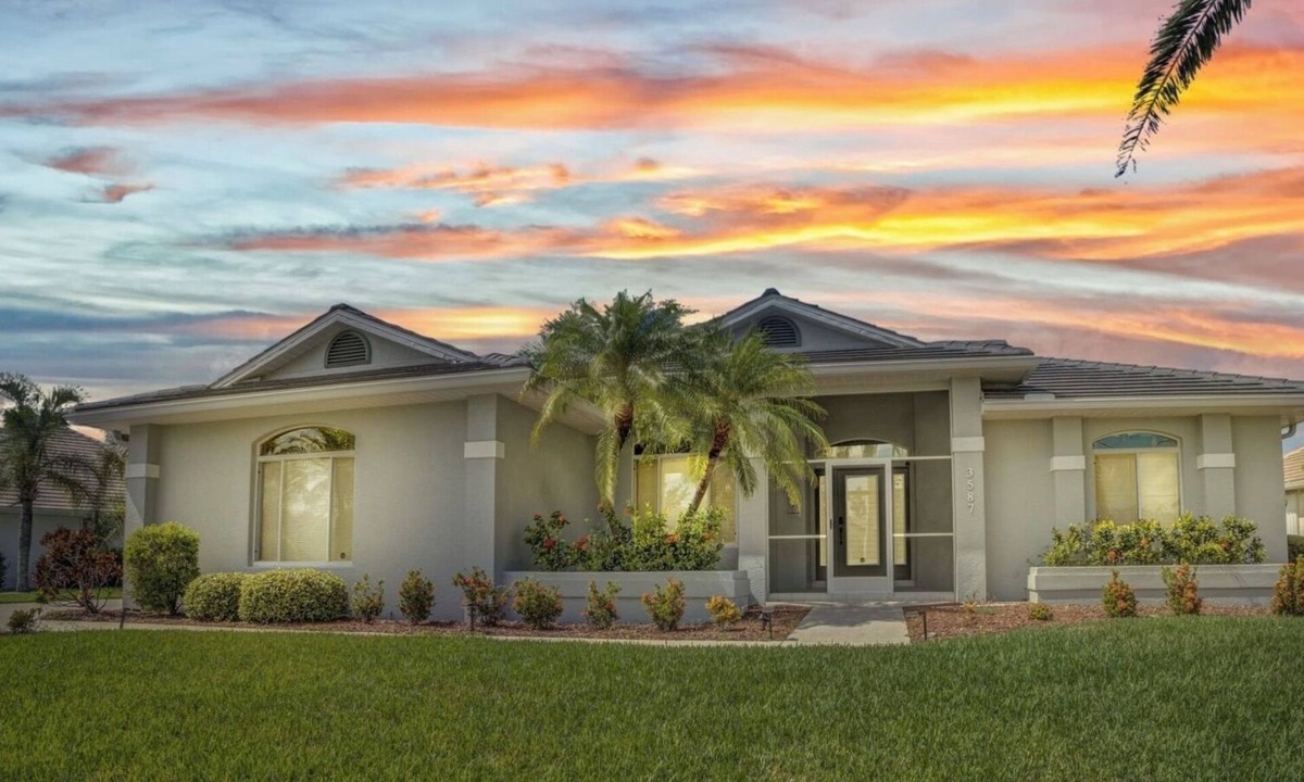 Burnt Store Isles House | INCREDIBLE WATER VIEW! NEW LUXURY REMODELED HOME; HEATED SALT POOL, GOLF NEARBY