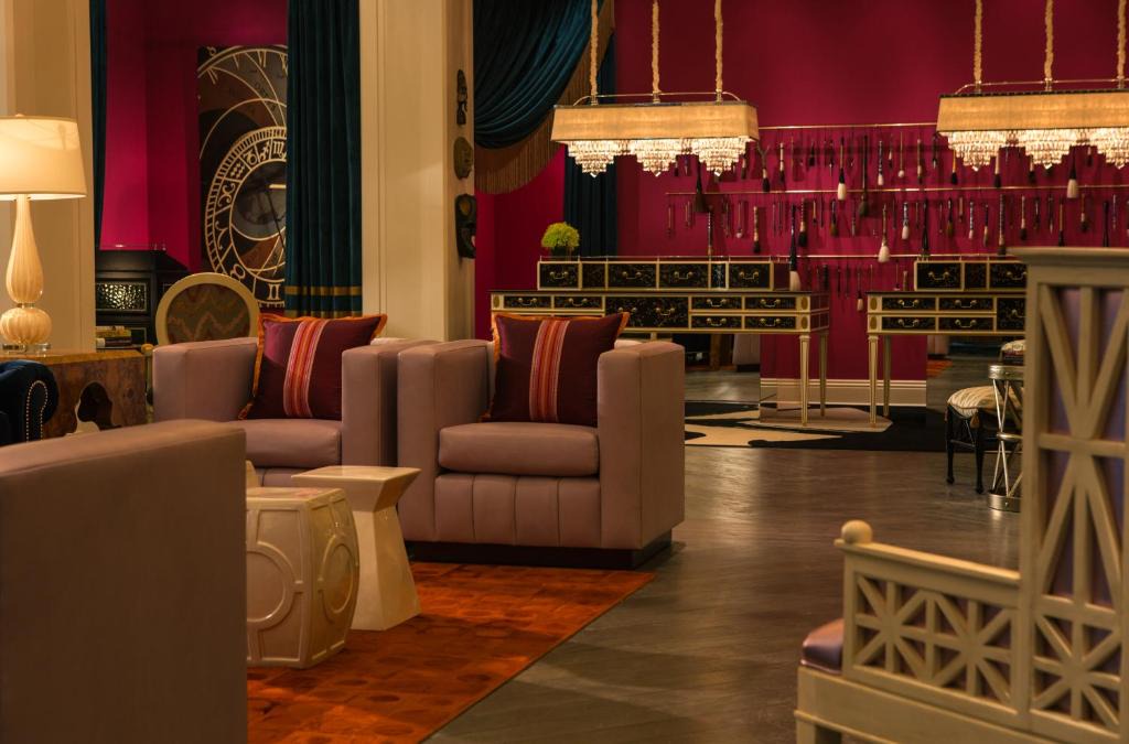 Center City East Hotel | Kimpton Hotel Monaco Philadelphia by IHG