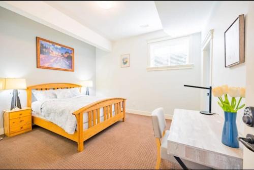 Southwest Mission House | Lakeview 2-bed 2-bath Entire Suite near Summerhill Winery