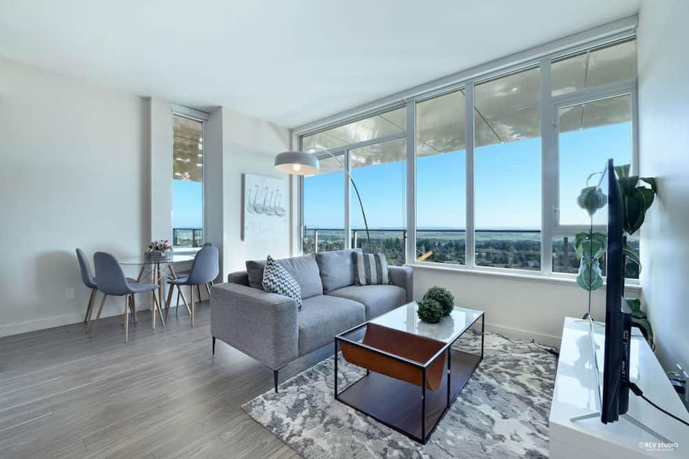 Metrotown Apartment | Libra Gold Palace at Metrotown by Zodiac Group I