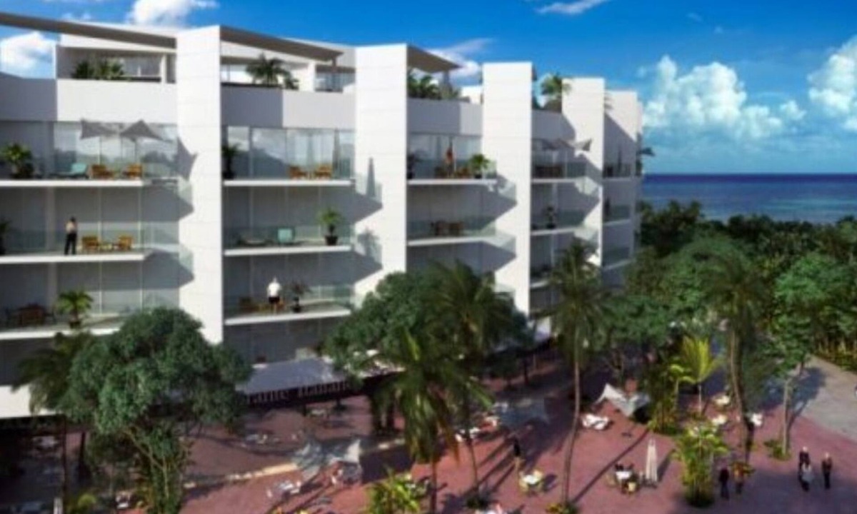 Centro Resort | Located next to beaches, restaurants, and other amusement parks.