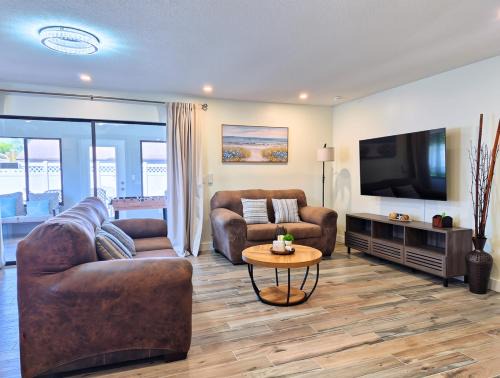 Sarasota House | Lovely House in Sarasota close to UTC Mall Nathan Benderson Park and Siesta Key Beach
