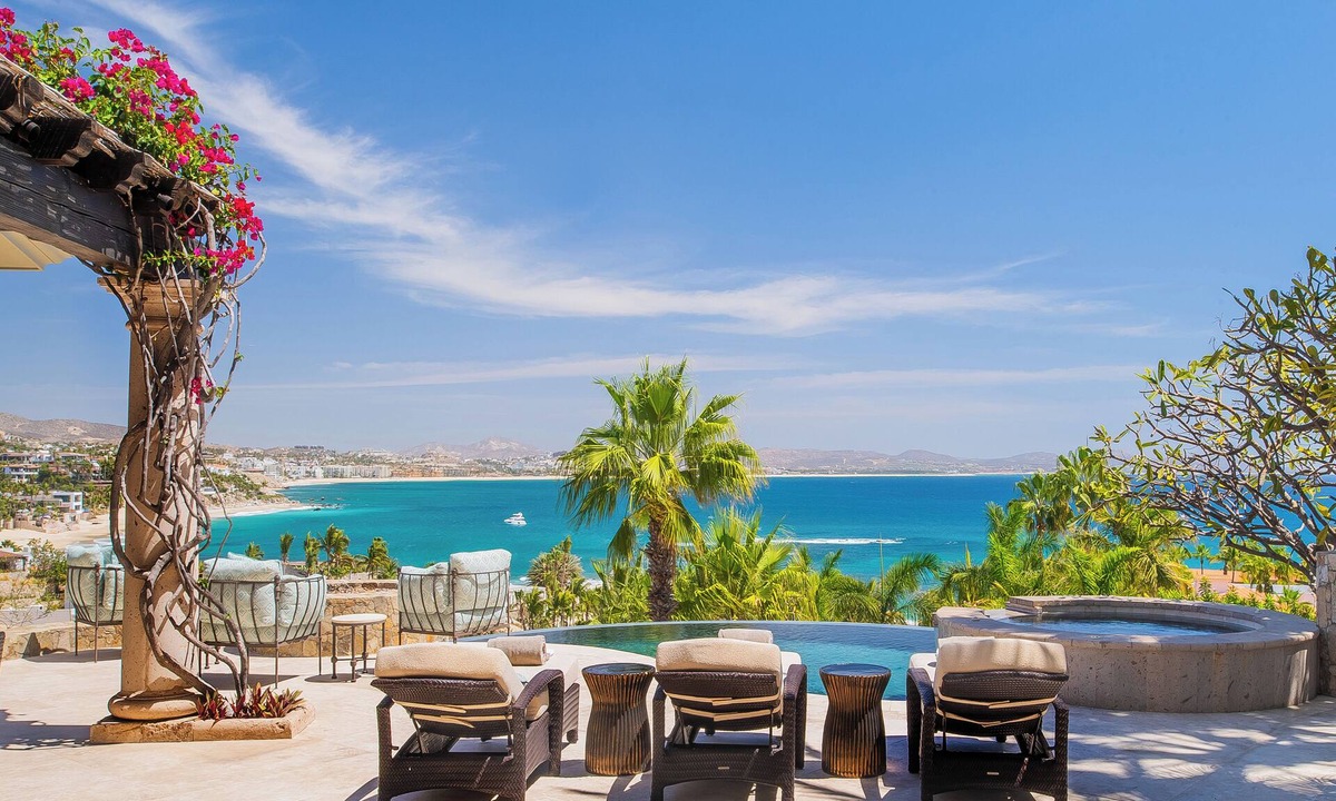 Palmilla Villa | Luxurious 4-Bd Palmilla Villa, Swimmable Beach — Chef & Butler Incl.
