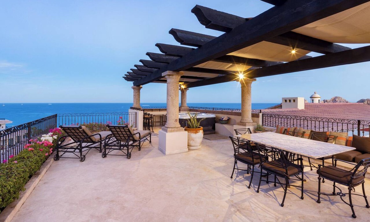 Los Cabos Condo | Luxury 2br Penthouse, Expanded Terrace and Private Hot Tub!