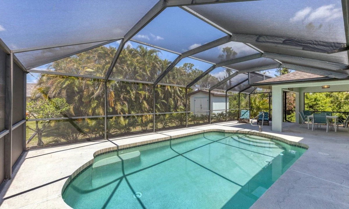 South Gulf Cove Villa | Luxury Contemporary Style Villa on Charlotte Harbor Area, Charlotte County Villa 5861