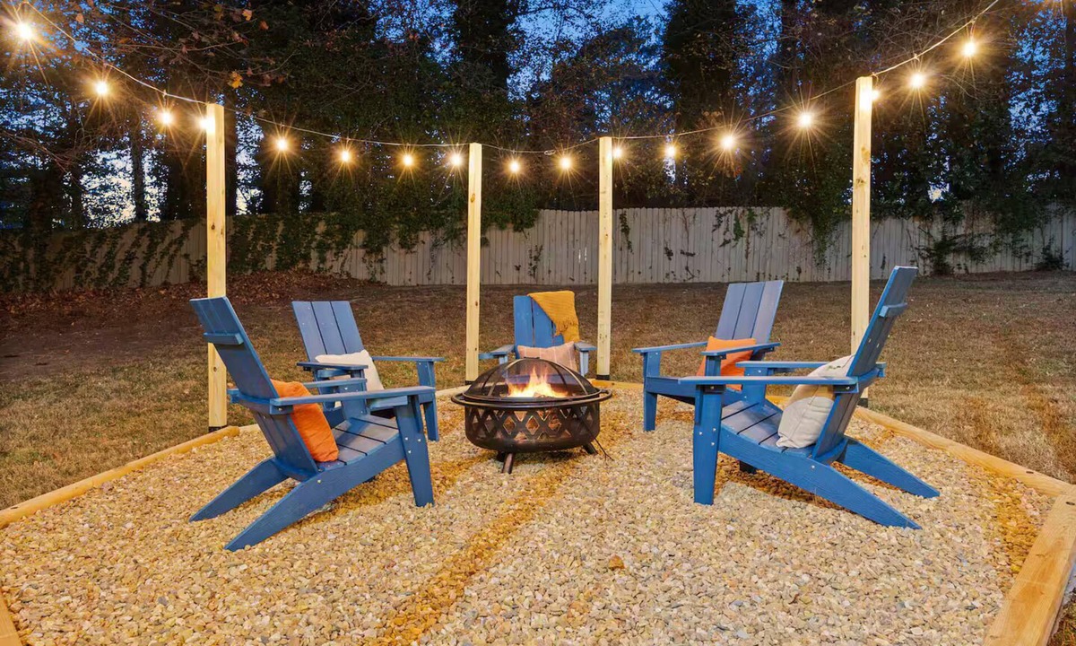 East Cobb House | Luxury Marietta Retreat Hot Tub+Fire Pit+Poker