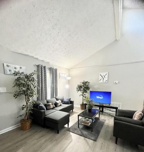 Athens Apartment | Memorable and Enjoyable Near all the Action in Athens