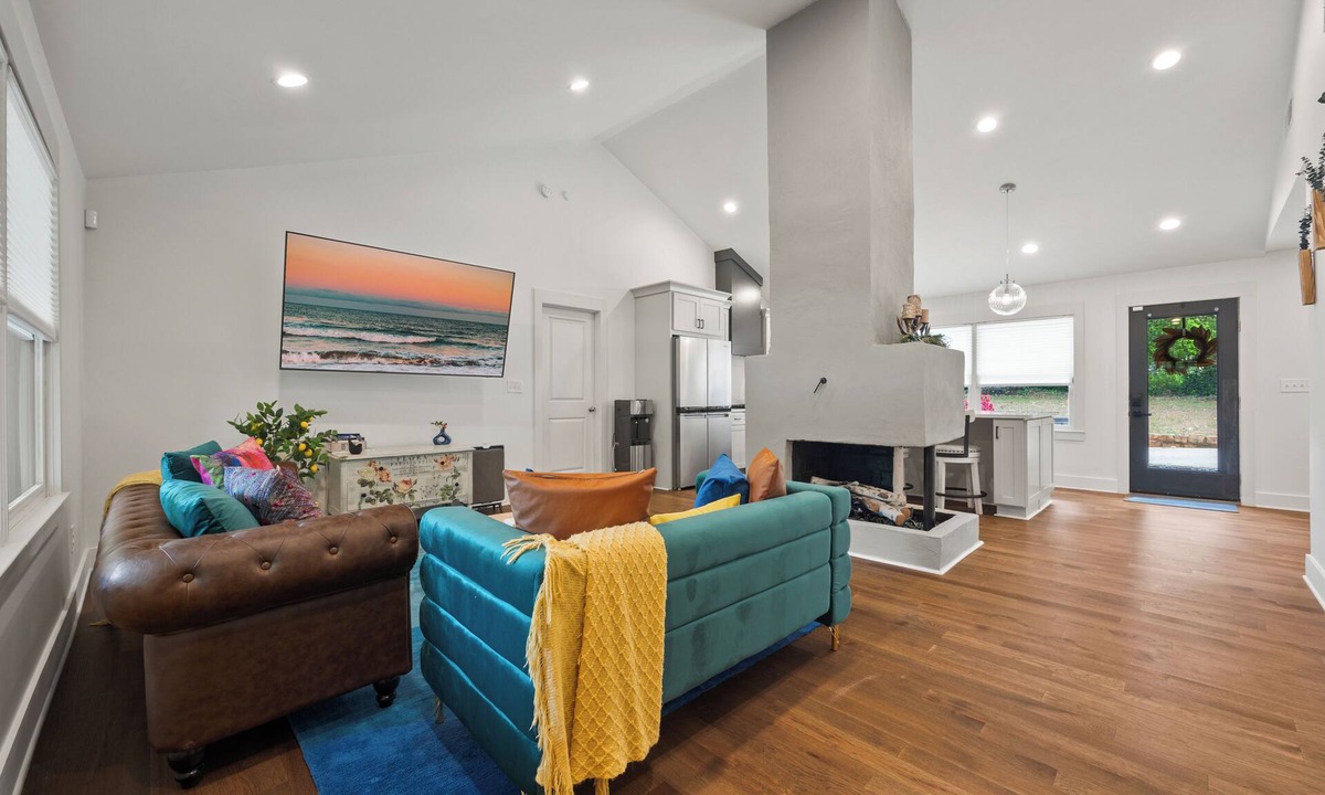 Belvedere Park House | Modern 3BR Decatur Home Near Atlanta