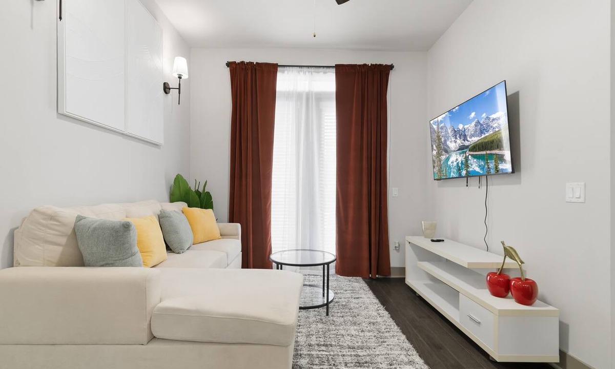 Richardson Apartment | Modern Lux 1bed/1 bath Apt in Richardson CityLine. Weekly/Monthly Deals