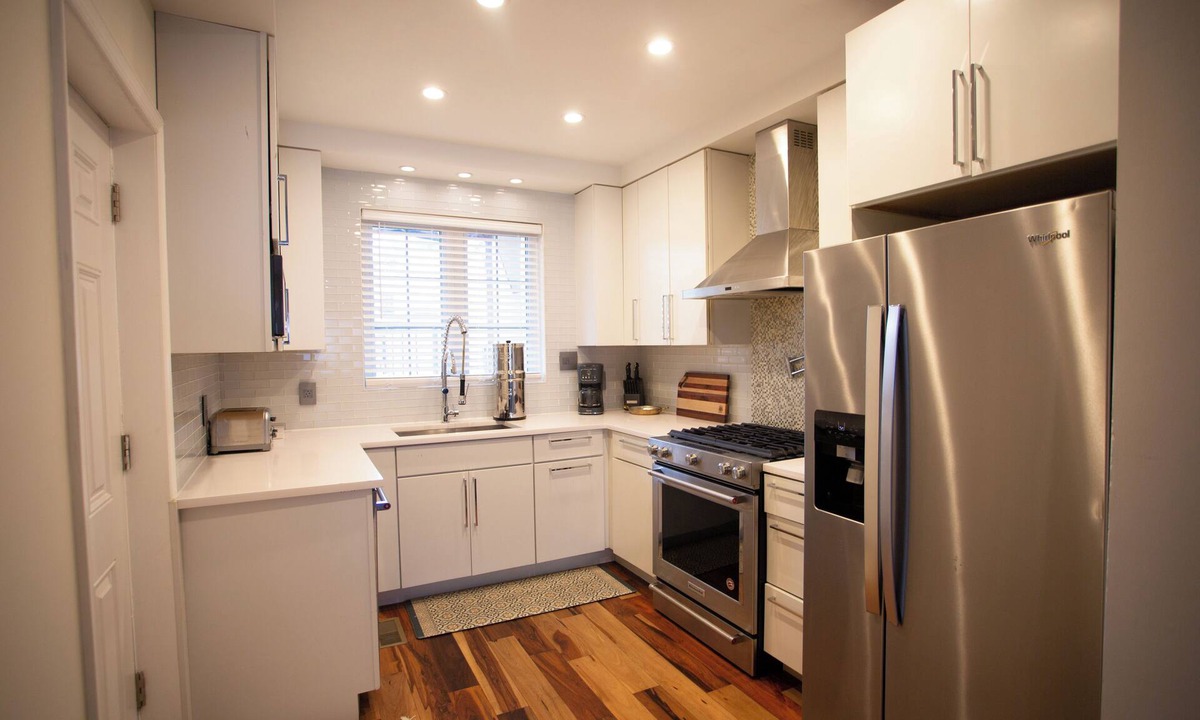 Olde Richmond House | Modern, spacious 4-bedroom townhome in hip, fun, Fishtown Philadelphia!