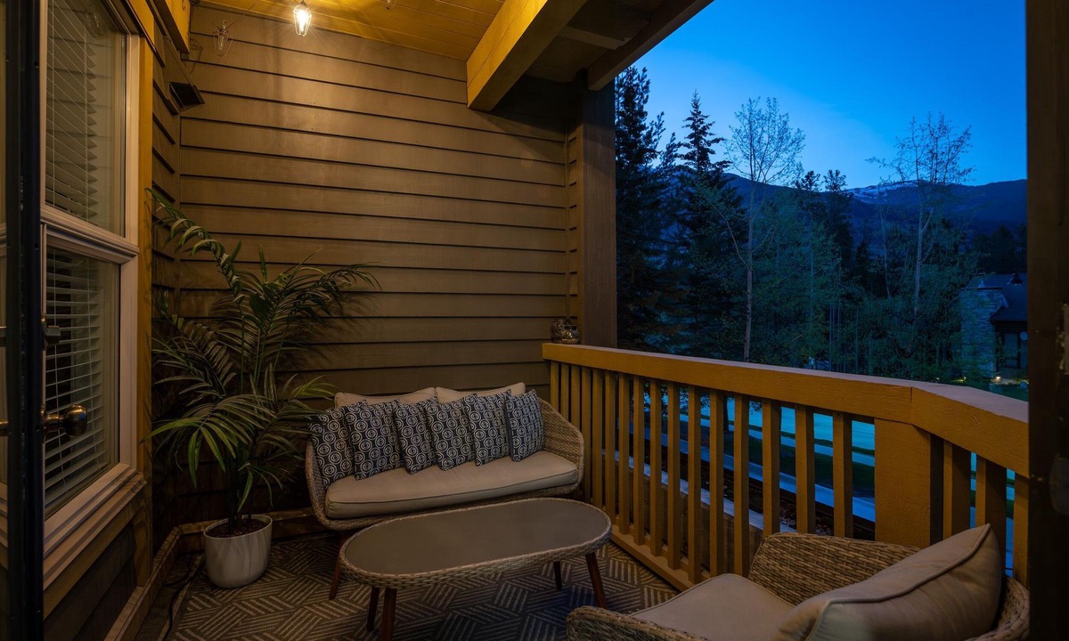 Panorama Condo | MVP Rentals Inc. Prime Location Upper Village 2 Bedroom Condo.