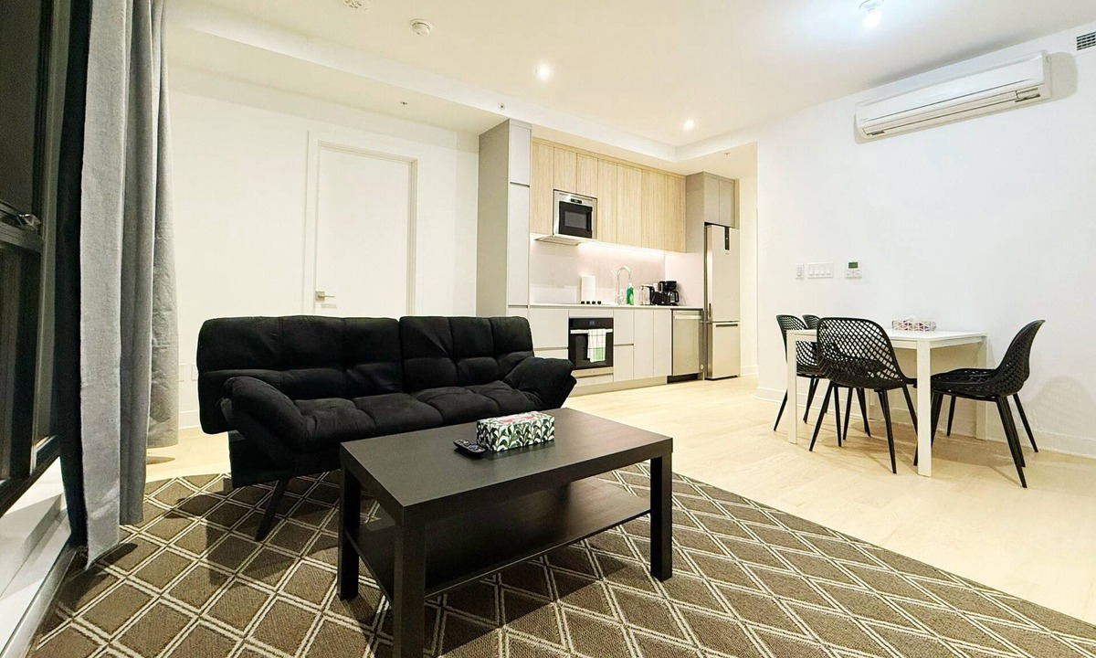 Longueuil Condo | NEW 1bdrm condo, 2mins subway + high walk score!
