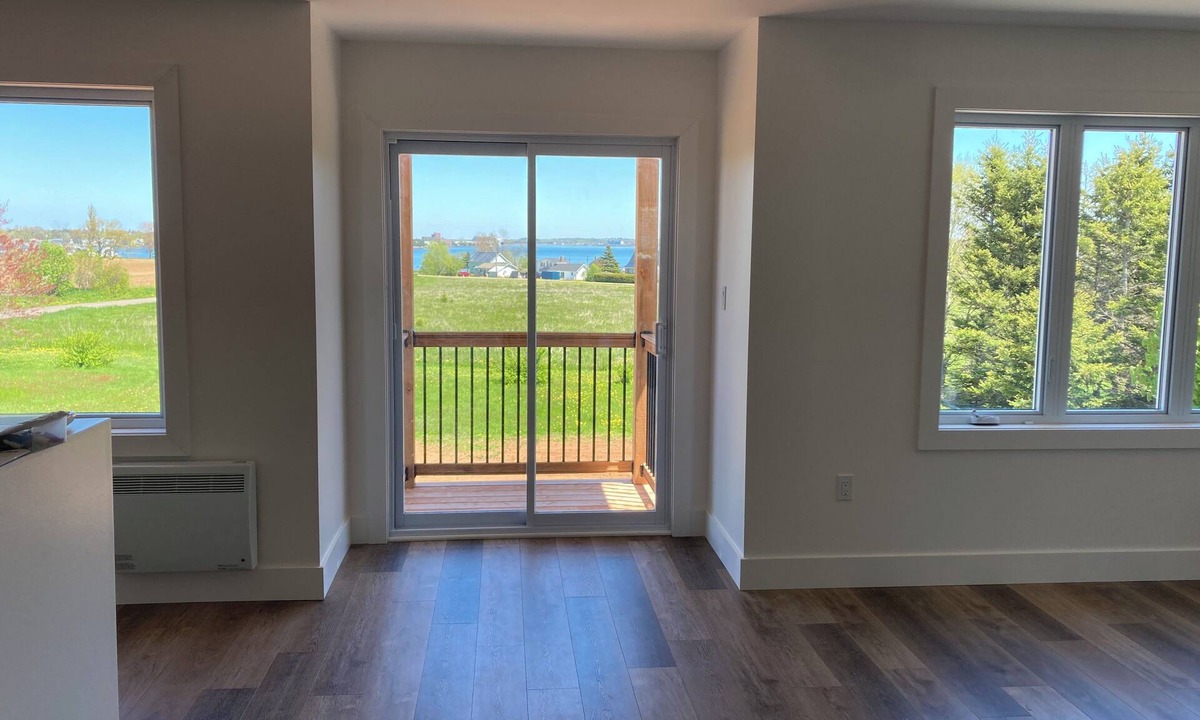 Cornwall House | New Executive 4 bedroom home. Water views, minutes from Charlottetown