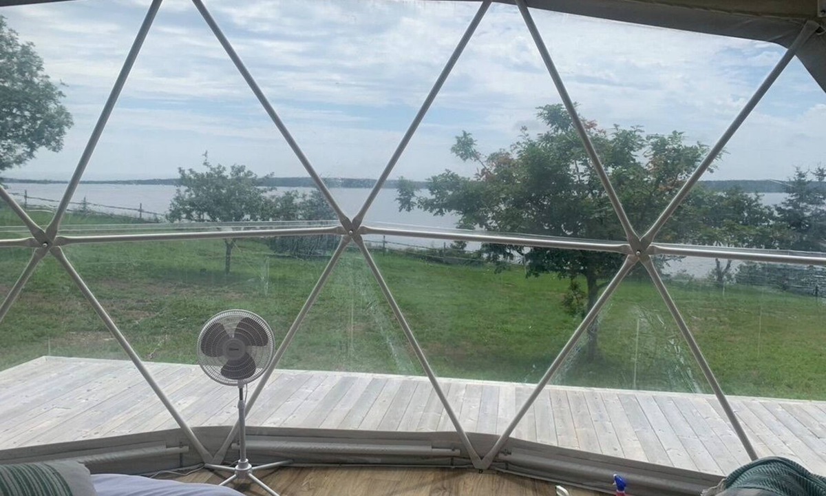 Feltzen South Cottage | Oceanside Glamping Dome near Lunenburg
