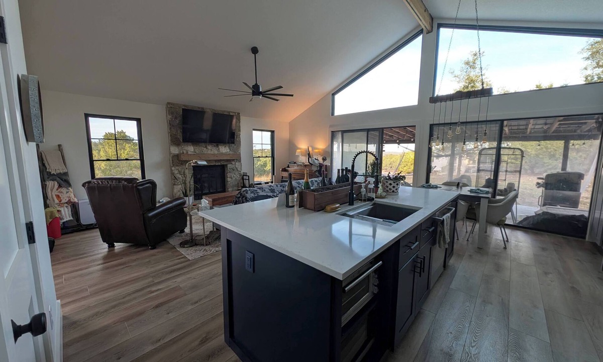 Dripping Springs House | Peaceful 3-bedroom Retreat in the Texas Hill Country