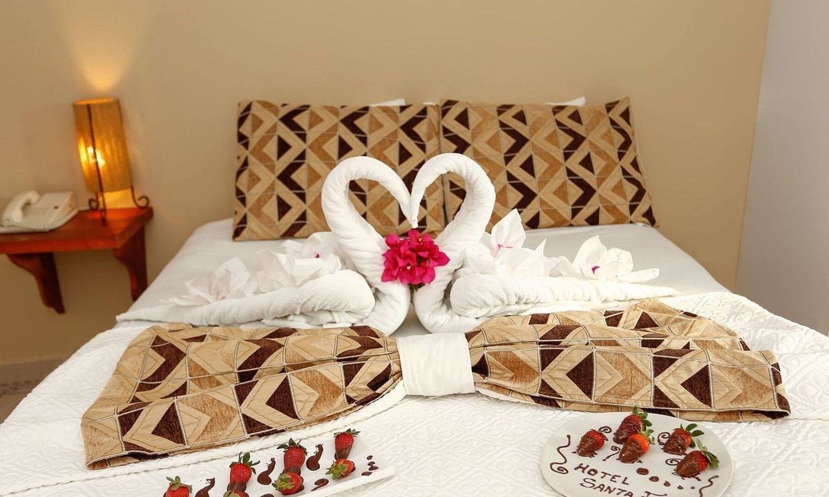 Downtown Cabo San Lucas Apartment | Perfect Studio with fully equipped kitchenette - Pool view, Wifi & near to the Medano Beach by RedAwning