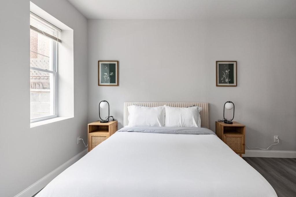 Passyunk Square Apartment | Philly Getaway - Chic Stay Near Center City