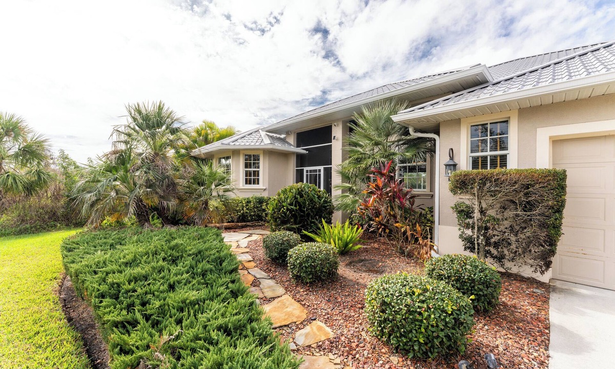 Port Charlotte House | Private - Heated Pool Waterfront Home - Coastal Escape in Port Charlotte, FL.