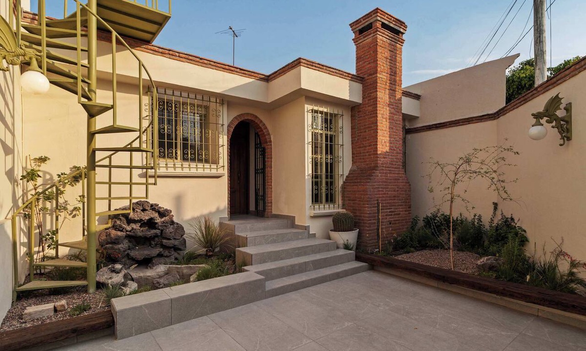 Queretaro House | Quiet and Cozy Home with Great Location