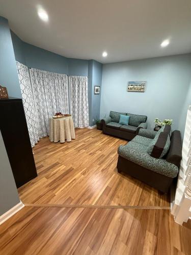 Marietta House | Quiet Cul-de-Sac Escape near Truist Park